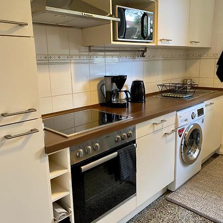 Zentrumsnahe Schoene Altbauwohnung Bis 4 Personen Flensburgo Esterno foto