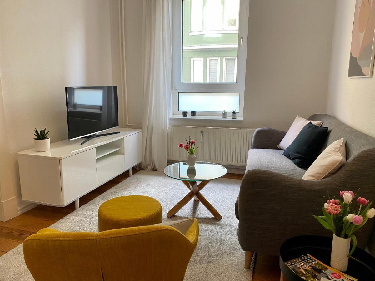 Zentrumsnahe Schoene Altbauwohnung Bis 4 Personen Flensburgo Esterno foto